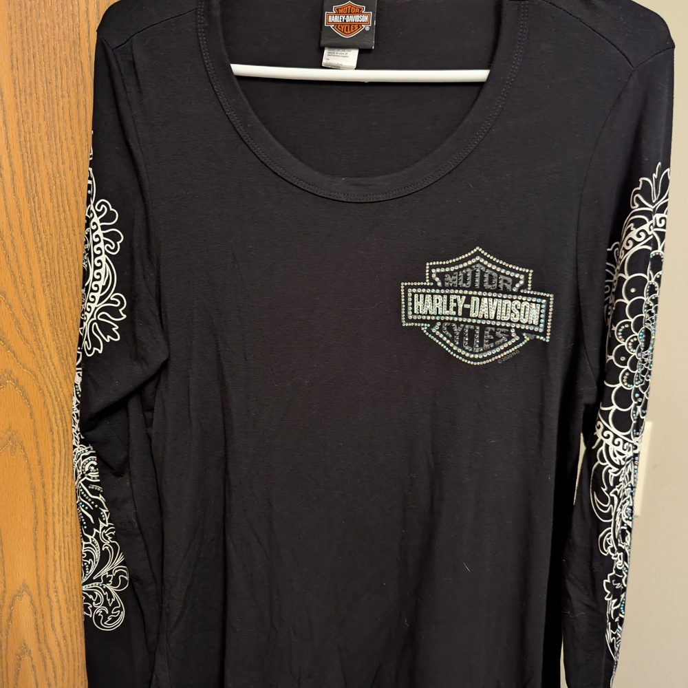 Harley-Davidson Black and White Graphic Long Sleeve